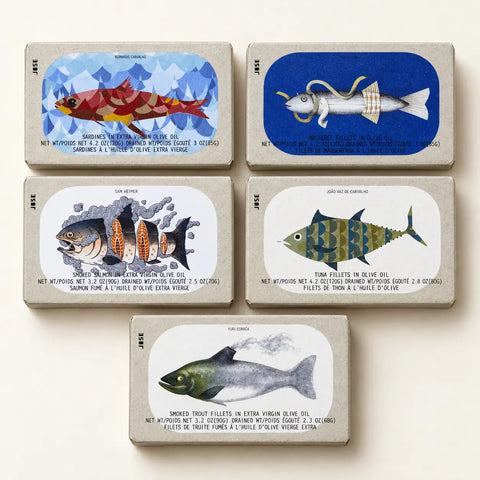Coffret garde-manger de poisson en conserve
